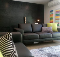East 34 - Accommodation Directory