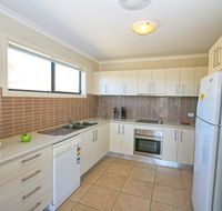 Eclipse 13/10 Nettin Circuit - Accommodation Directory