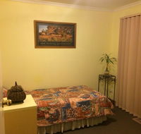 Effie Court - Accommodation Directory