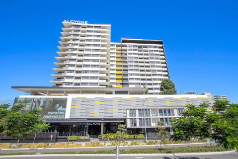 Elite Elegance 2BR@Hamilton APT With Parking - Accommodation Directory 0