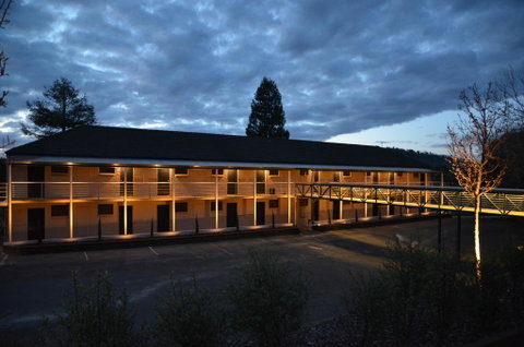Entally Lodge - Accommodation Directory 2