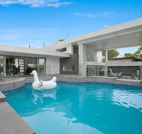 Essence of Broadbeach - Accommodation Directory