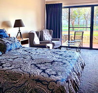 Estate Tuscany - Accommodation Directory