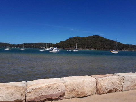 Ettalong Beach Motel - Accommodation Directory 0