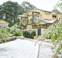 Falls Mountain Retreat Blue Mountains - Accommodation Directory