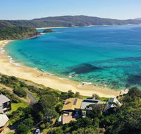 FAR SHORE - Accommodation Directory