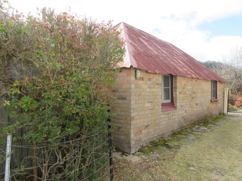 Fernbrook Cottage - Accommodation Directory 3