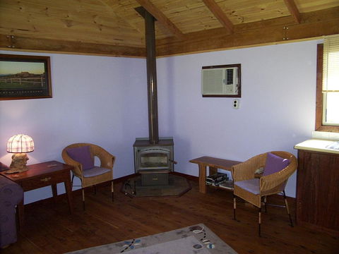 Gaddleen Grove Cottages - Accommodation Directory 2