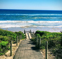 Garland Grove - Accommodation Directory