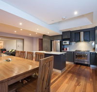 Gippsland Twelve-Spacious and Central with off street parking - Accommodation Directory