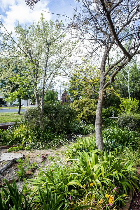 Grenfell Hall - Accommodation Directory 3