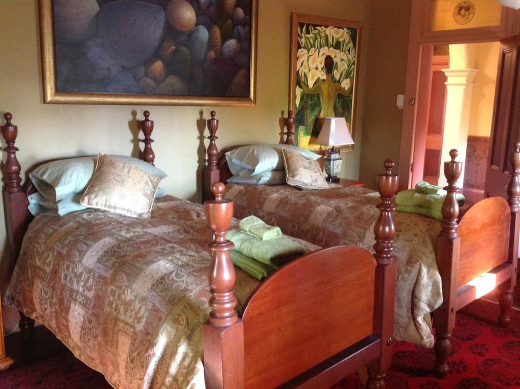 Grenfell NSW Accommodation Directory