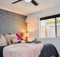 Grey Brick Apartment - Accommodation Directory