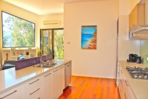 Gumtree Villa - Accommodation Directory 3