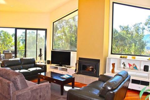 Gumtree Villa - Accommodation Directory 1