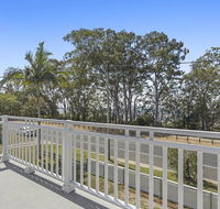 Hamptons at The Bay - Accommodation Directory