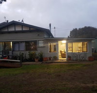Happy Pig Farm - Accommodation Directory