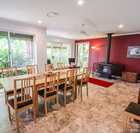 Hargreaves House - Accommodation Directory