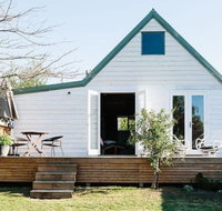 Harpsichord House - Accommodation Directory