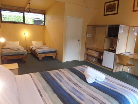 Harrietville Hotel Motel - Accommodation Directory 2