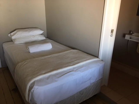 Hotel Corones - Accommodation Directory 2