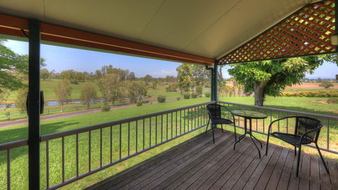 Jacaranda Motor Lodge - Accommodation Directory 2