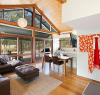 Japanese Tea House - Accommodation Directory