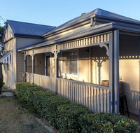 Jasmine Cottage - Accommodation Directory