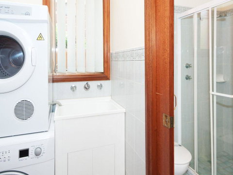 Jimmys Beach Escape - Accommodation Directory 1