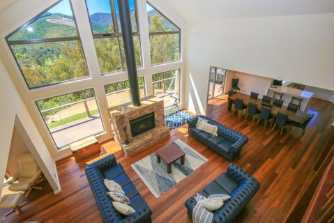 Kangaroo Lodge - Accommodation Directory 3