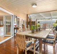 KARINYA - MORNINGTON - Accommodation Directory