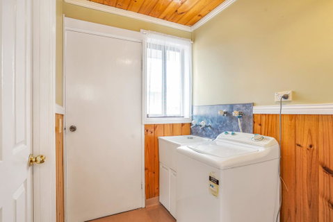 Kellraine Holiday Units - Accommodation Directory 1