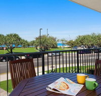 Kings Beach Ocean Front Views Private Balcony overlooking Kings Beach - Accommodation Directory