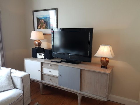 Kits Coty - Accommodation Directory 0