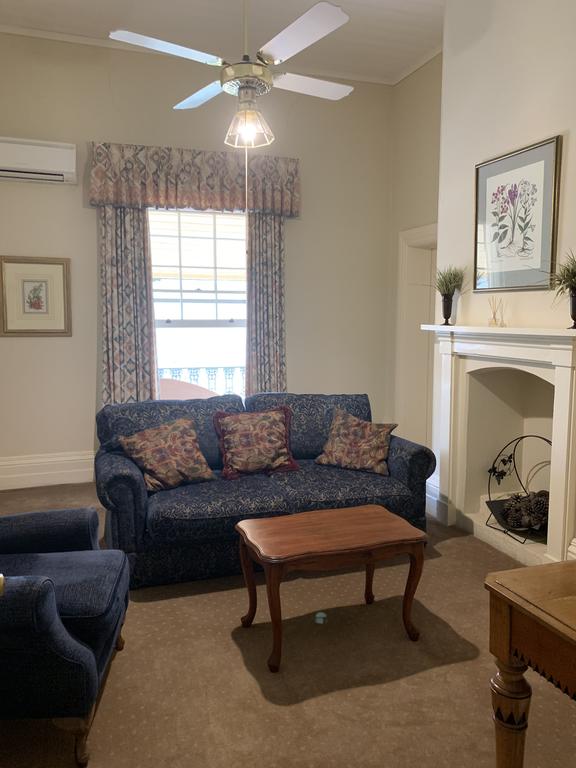 Ambania ACT Accommodation Directory