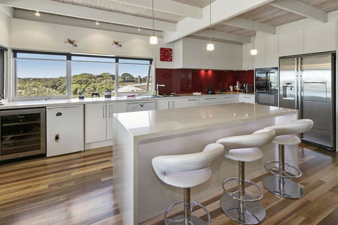 Koonya Beach Escape - Accommodation Directory 3