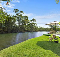Lake Frontage family fun home - Accommodation Directory
