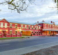 Lake Inn - Ballarat - Accommodation Directory