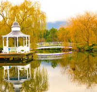 Lakeside Cottage Luxury BB - Accommodation Directory