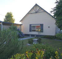 Large 6-Bedroom House with Wifi  Netflix Close to Singleton CBD Hunter Valley - Accommodation Directory
