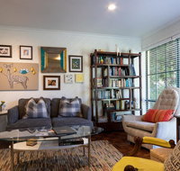 Lauren's Place - Accommodation Directory