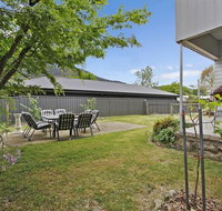 Le Chateau - Centrally located - Accommodation Directory
