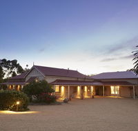 Le Mas Barossa - Accommodation Directory