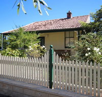 Lilac Cottage - Accommodation Directory