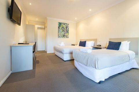 Lincoln Cottage Motor Inn - Accommodation Directory 3