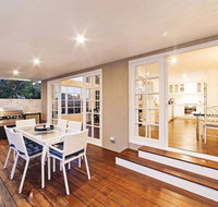 Luxurious Hampton Style 3 Bedroom House - Accommodation Directory