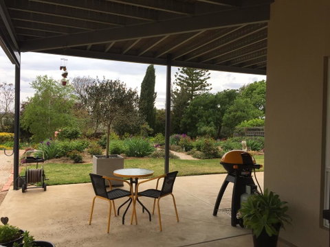 Lyreen's Apartment - Accommodation Directory 3