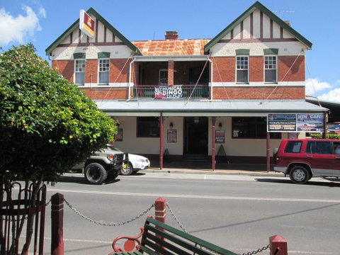Maclean Hotel - Accommodation Directory 0