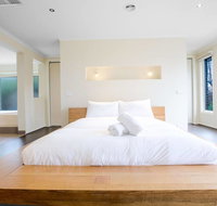Magnificent lux stayMont Albert 4BR/WIFI/Garage - Accommodation Directory