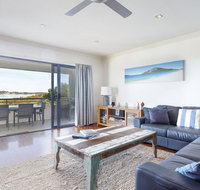 Magnificent Views - Mariners Mark - Accommodation Directory